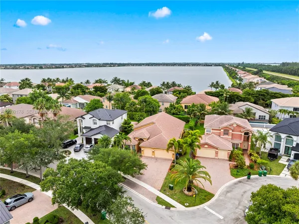 $999,000 | 5431 Southwest 184th Way, Miramar, FL 33029
