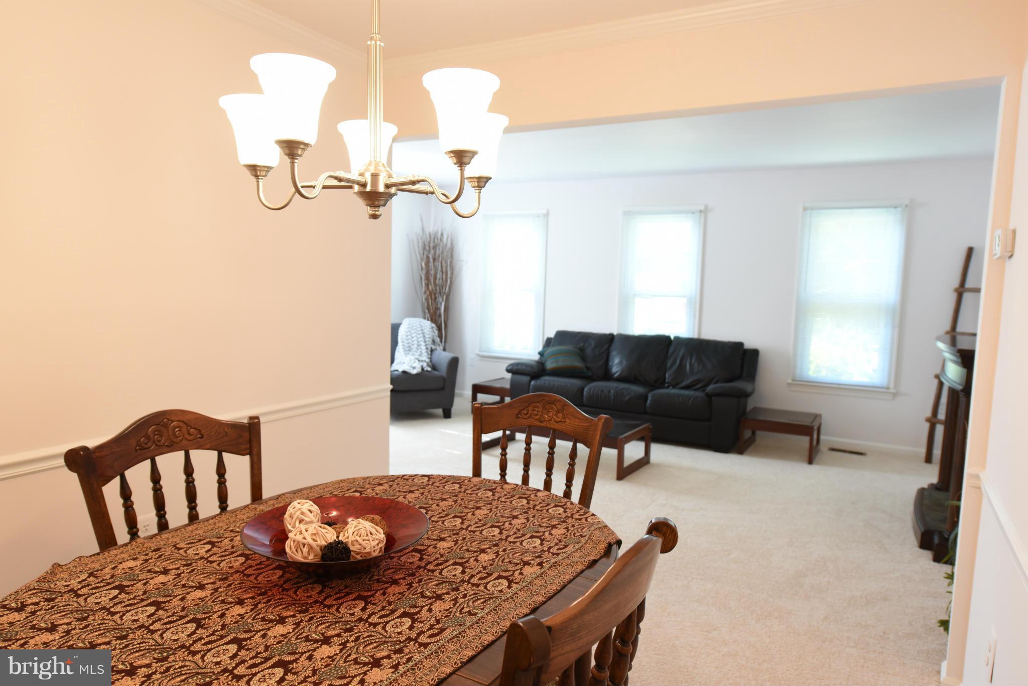 11547 Pine Cone Court Reston, VA 20191 - Photo 7 of 29 Dining Room