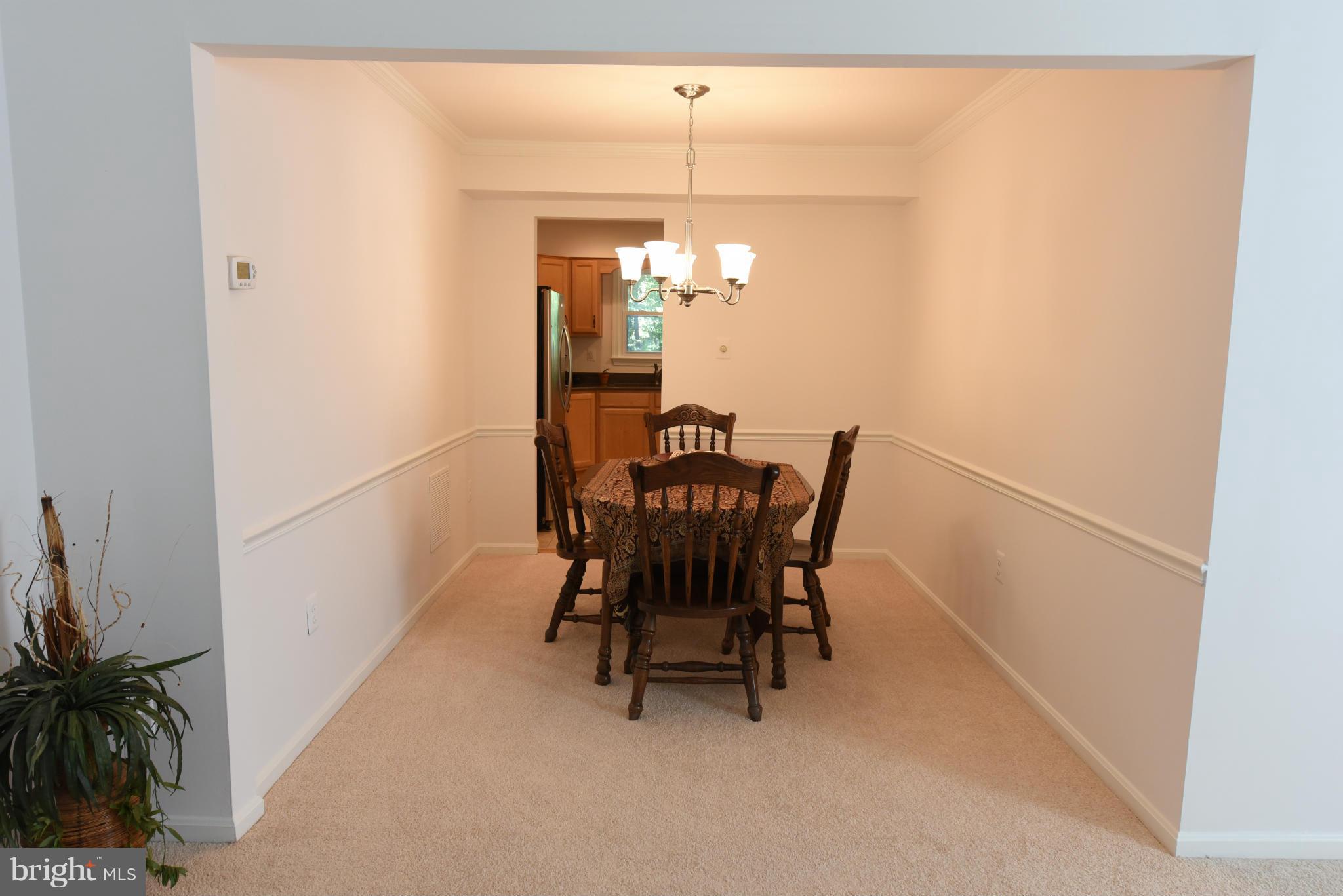 11547 Pine Cone Court Reston, VA 20191 - Photo 8 of 29 Dining Room