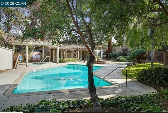 $560,000 | 394 Ilo Lane, Unit 303, Danville, CA 94526