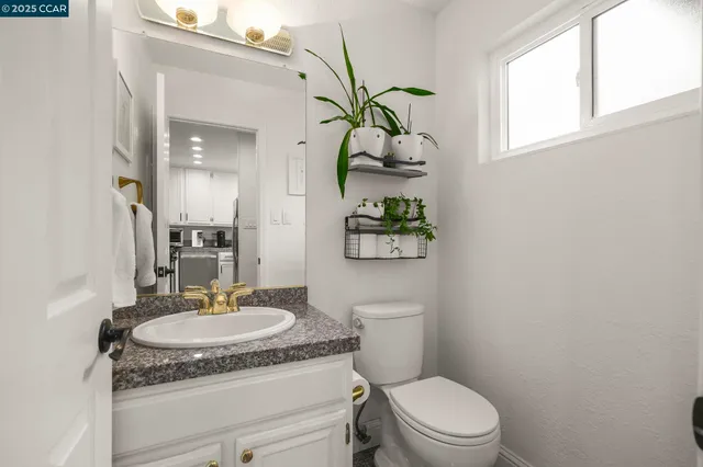 $560,000 | 394 Ilo Lane, Unit 303, Danville, CA 94526