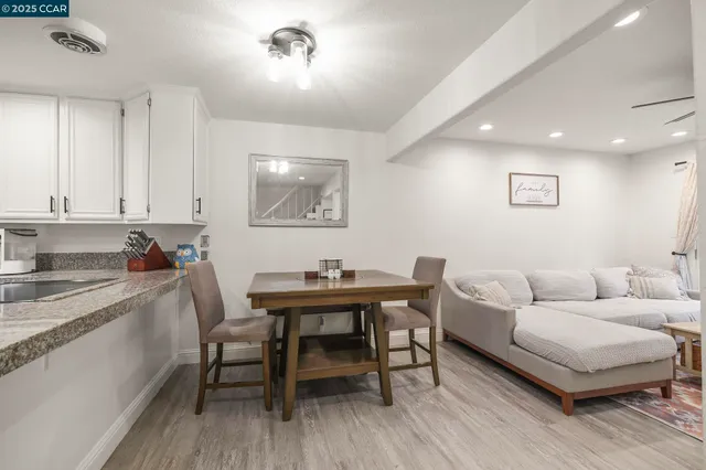 $560,000 | 394 Ilo Lane, Unit 303, Danville, CA 94526