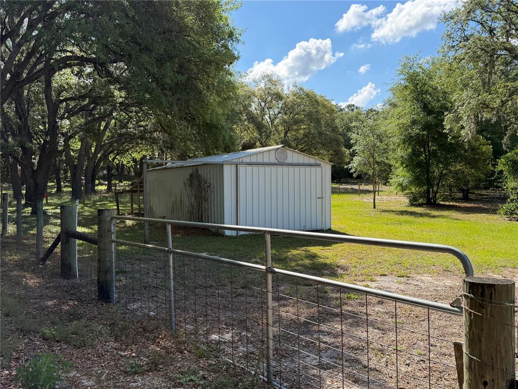 30842 Round Lake Road Sorrento, FL 32776 - Photo 5 of 8