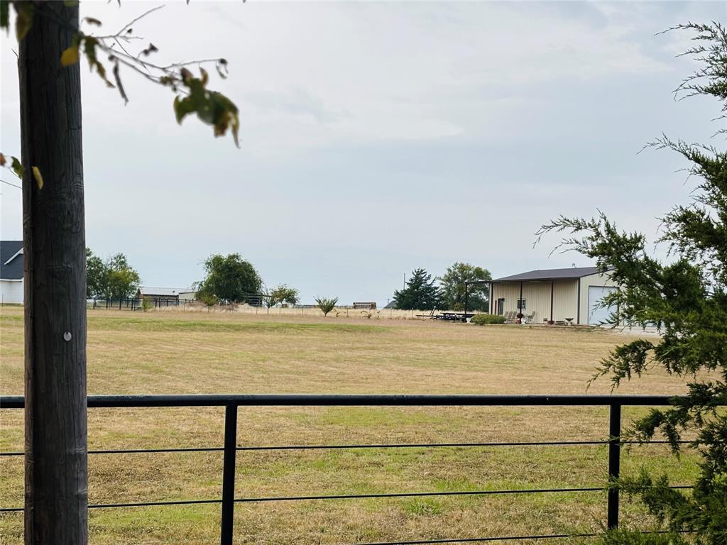 1883 Jc Maples Road Gunter, TX 75058 - Photo 3 of 12