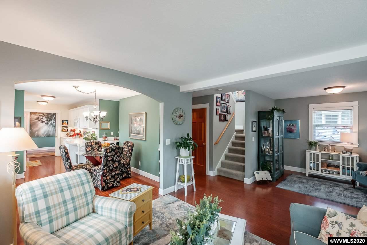 566 Edwards Road South Monmouth, OR 97361 - Photo 15 of 42