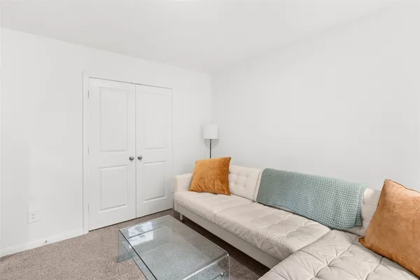 $1,500 | 9706 Marie Vlg Court, Conroe, TX 77306