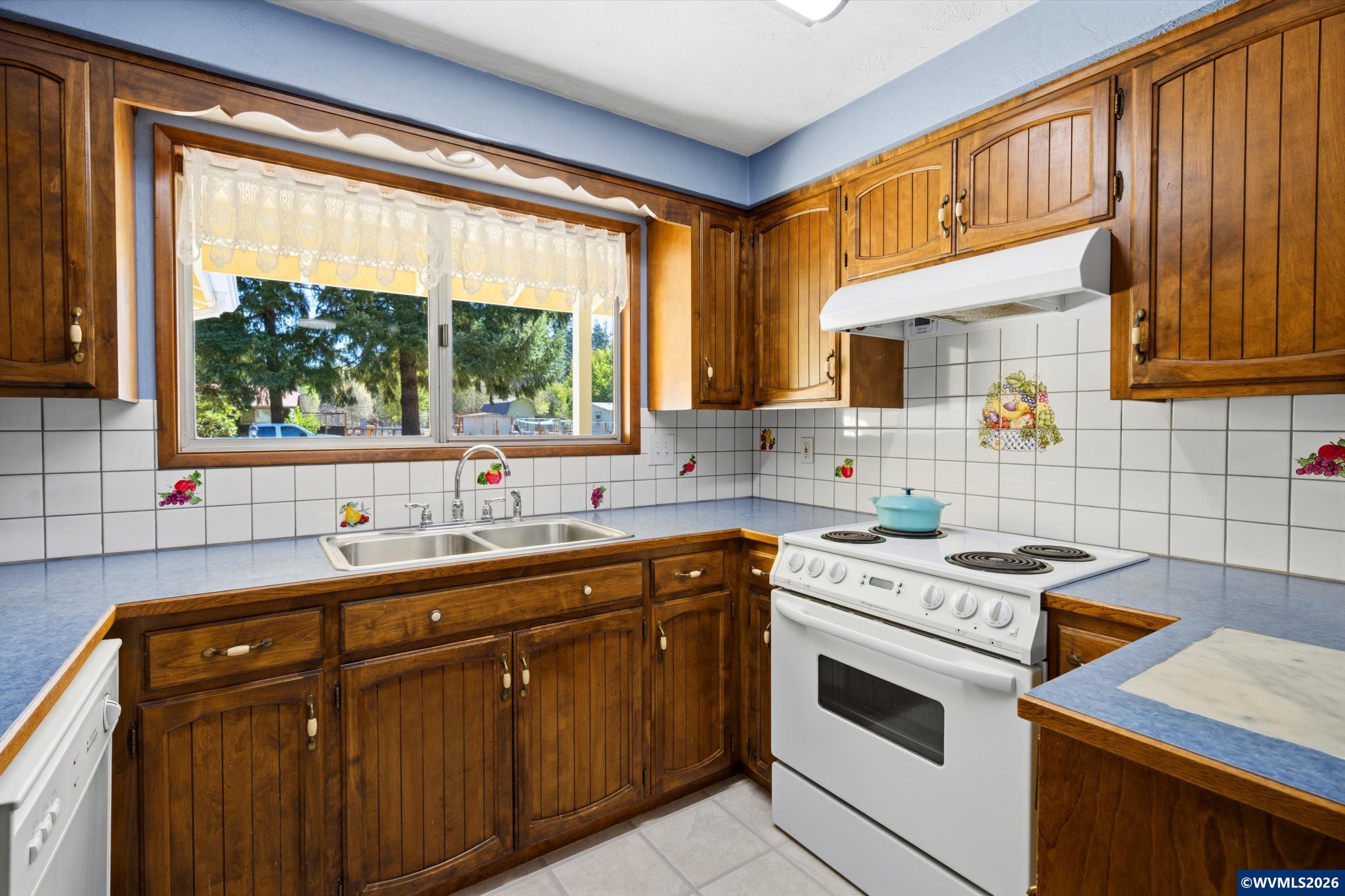 45890 River Loop Lyons, OR 97358 - Photo 33 of 45 Gallery Image 33