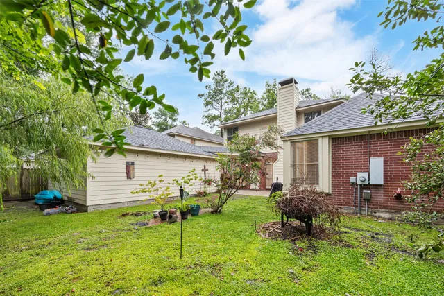 $515,000 | 107 North Sunny Slope Circle, The Woodlands, TX 77381