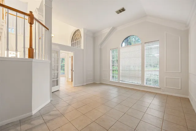 $515,000 | 107 North Sunny Slope Circle, The Woodlands, TX 77381