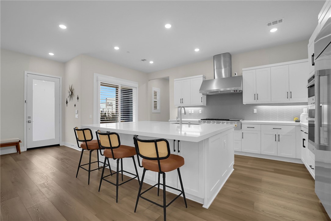 27014 Declaration Road Valencia, CA 91381 - Photo 6 of 30