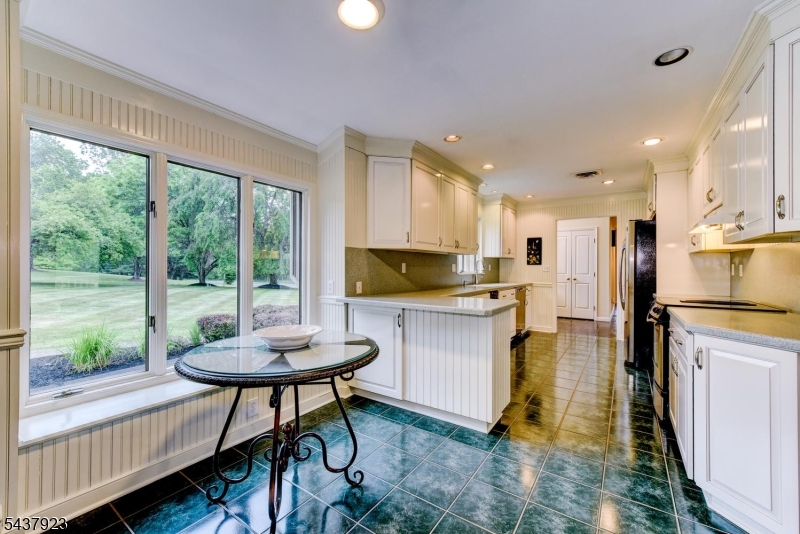 1 Hendrick Road Flemington, NJ 08822 - Photo 17 of 44