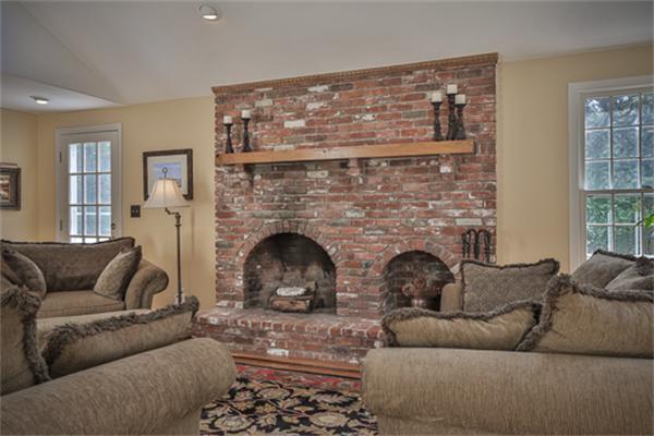 90 Spring Hill Road North Andover, MA 01845 - Photo 15 of 29 Gallery Image 15