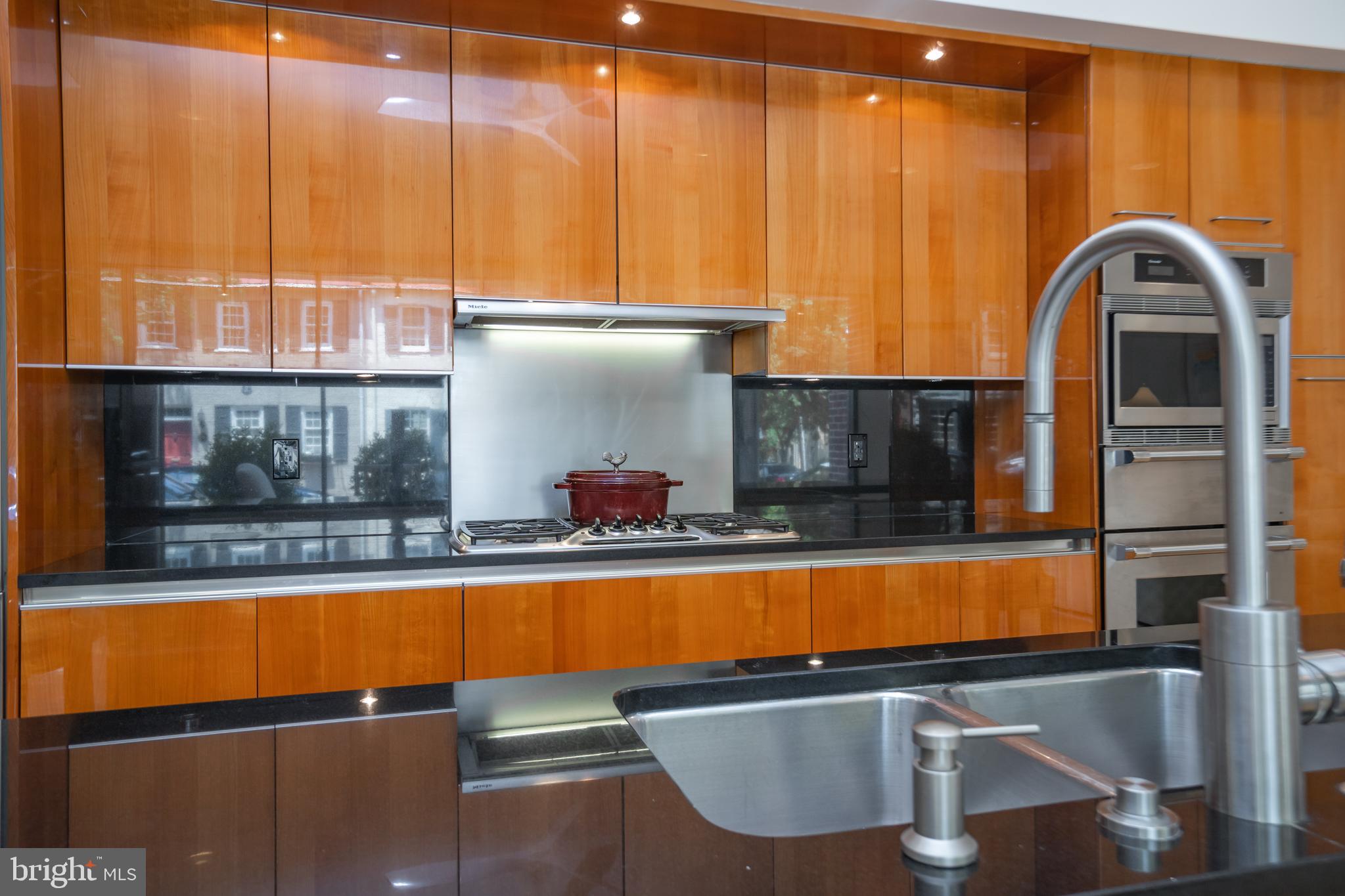 314 Queen Street Alexandria, VA 22314 - Photo 11 of 44