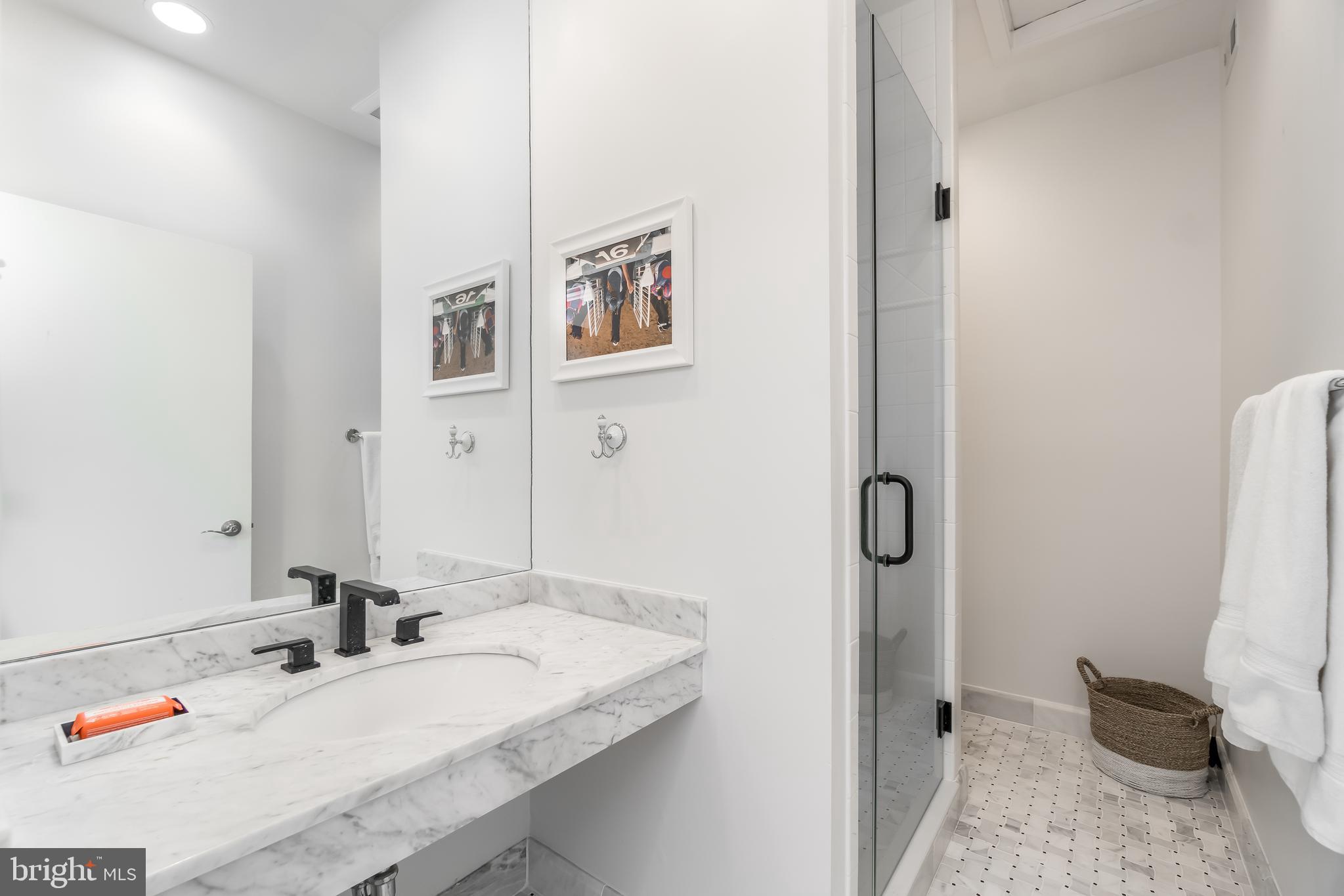 314 Queen Street Alexandria, VA 22314 - Photo 32 of 44