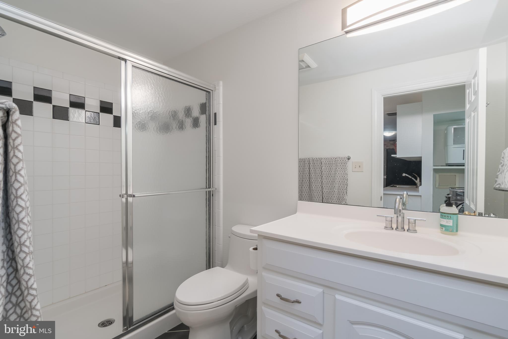 314 Queen Street Alexandria, VA 22314 - Photo 39 of 44