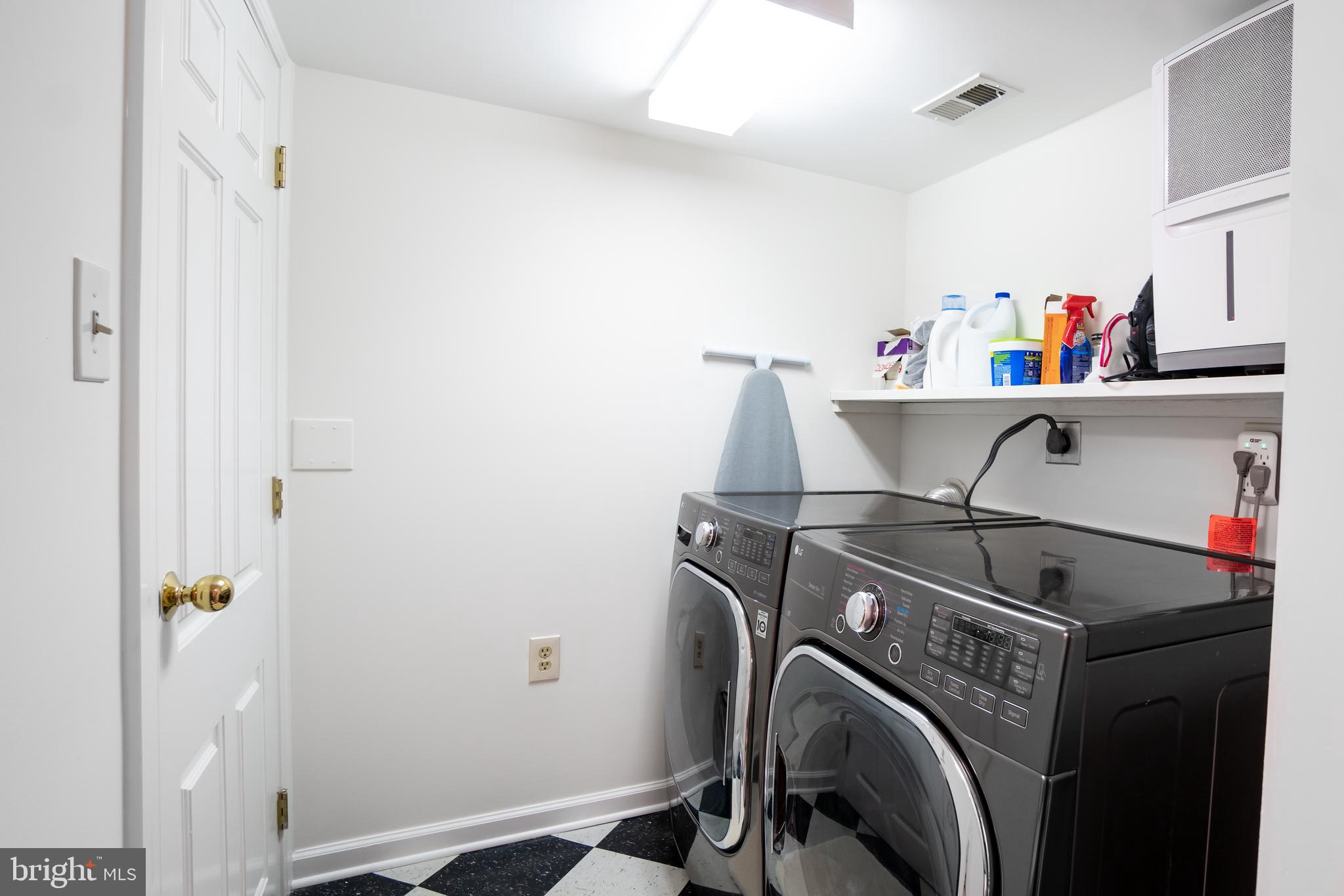 314 Queen Street Alexandria, VA 22314 - Photo 41 of 44