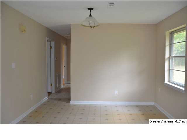 784 Main Street Jemison, AL 35085 - Photo 11 of 30