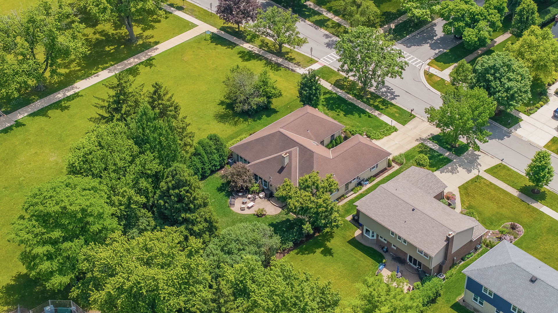 588 Williamsburg Road Glen Ellyn, IL 60137 - Photo 48 of 53
