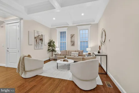 $949,000 | 600 Harvard Street Northwest, Unit 1, Washington, DC 20001