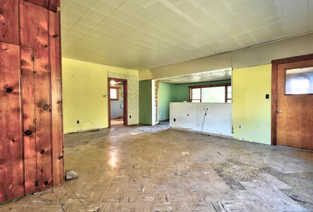 $80,000 | 226 Church Street, Hubbardston, MI 48845