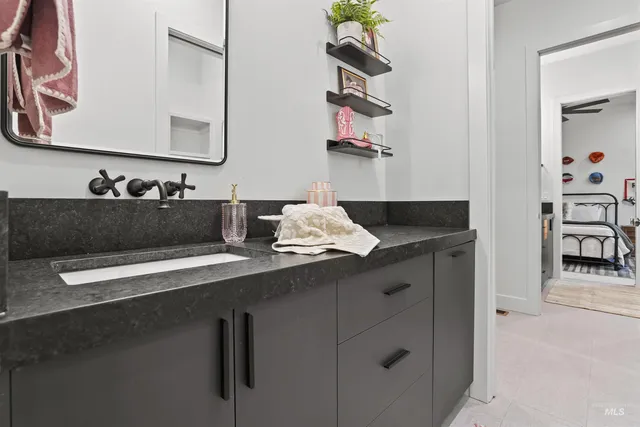 $630,000 | 650 Biscotti Loop, Heyburn, ID 83336