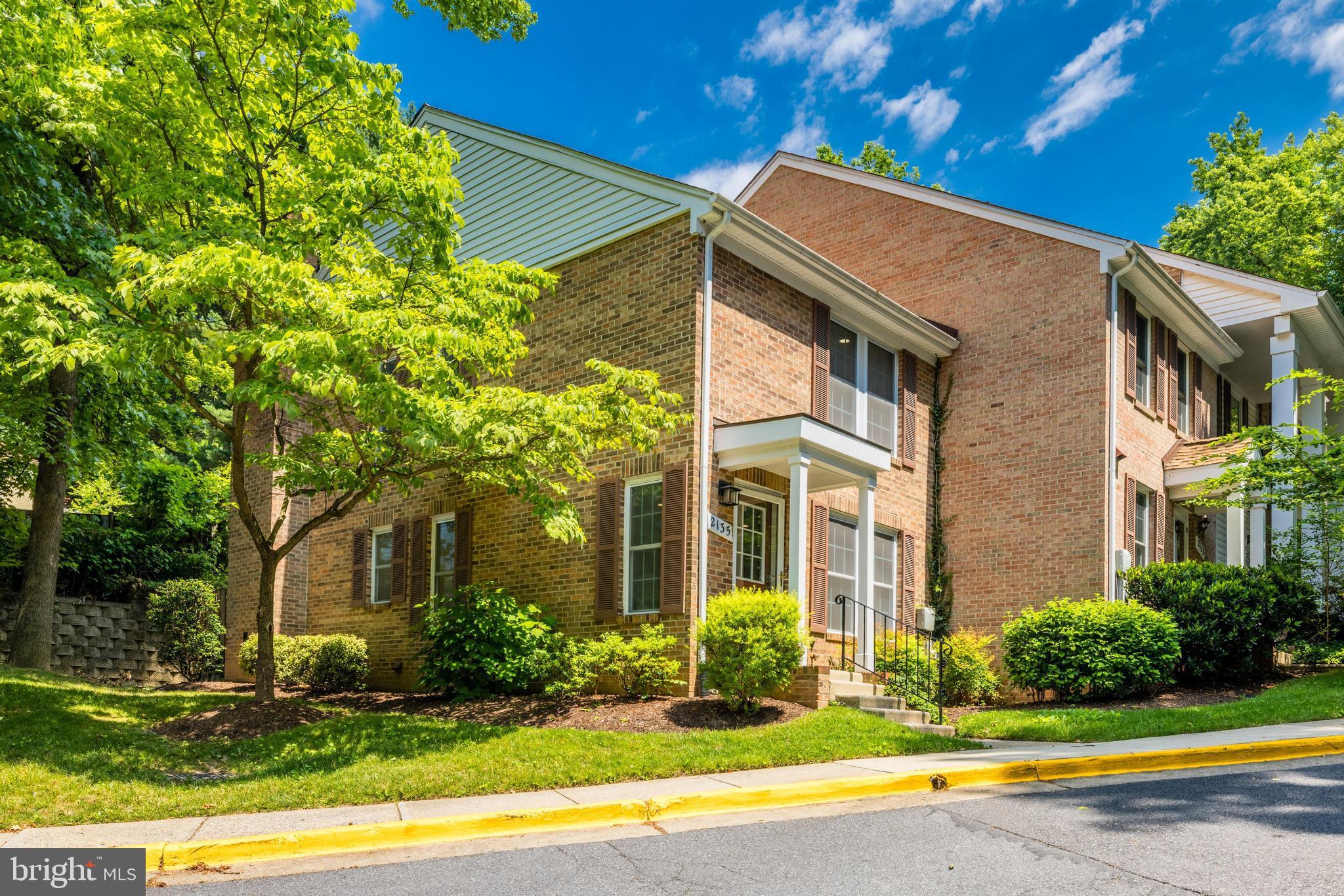 2135 Derby Ridge Lane, Unit 11 Silver Spring, MD 20910 - Photo 3 of 42