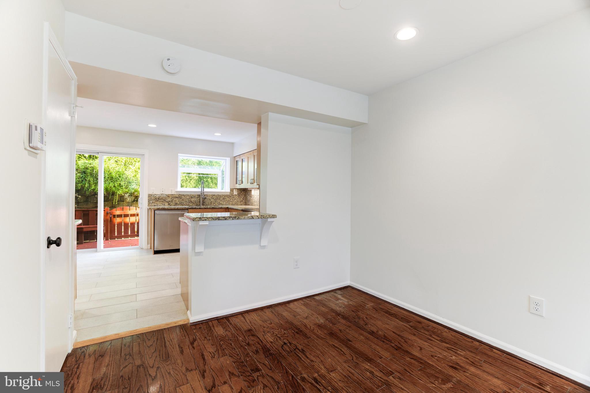 2135 Derby Ridge Lane, Unit 11 Silver Spring, MD 20910 - Photo 9 of 42