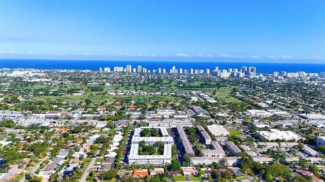 $1,900 | 4025 North Federal Highway, Unit 227B, Oakland Park, FL 33308