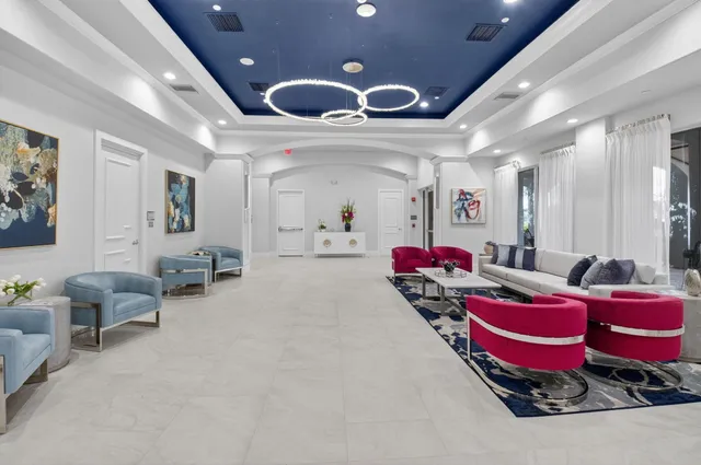 $499,900 | 7102 Prado Lake Drive, Delray Beach, FL 33446