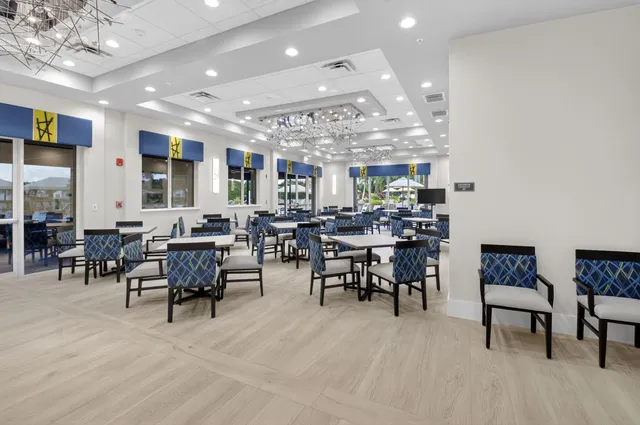 $499,900 | 7102 Prado Lake Drive, Delray Beach, FL 33446