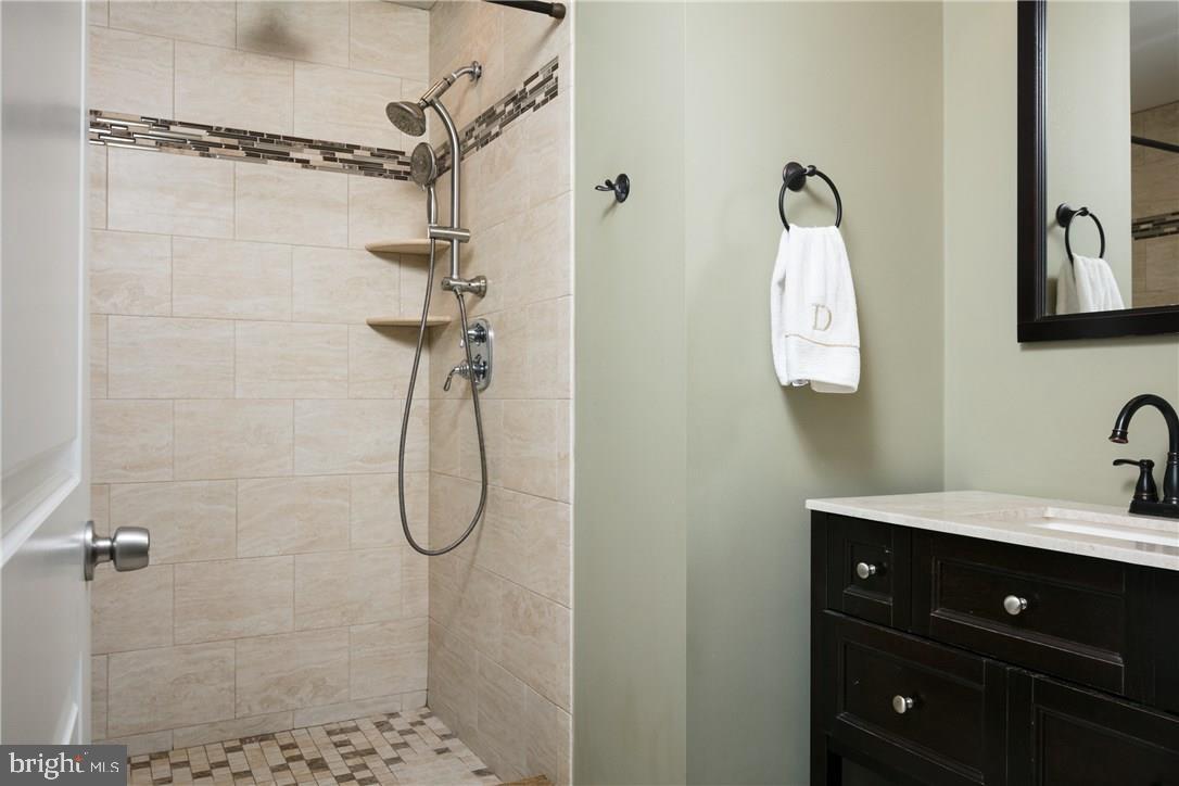 117 Bark Road Manahawkin, NJ 08050 - Photo 11 of 21
