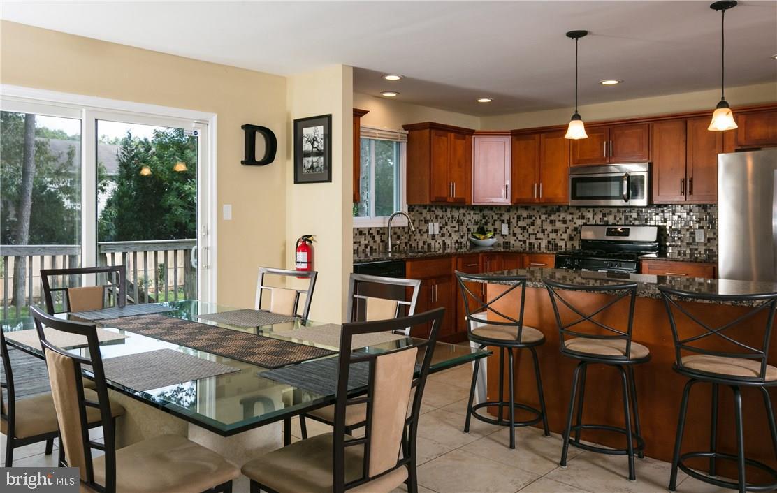 117 Bark Road Manahawkin, NJ 08050 - Photo 4 of 21