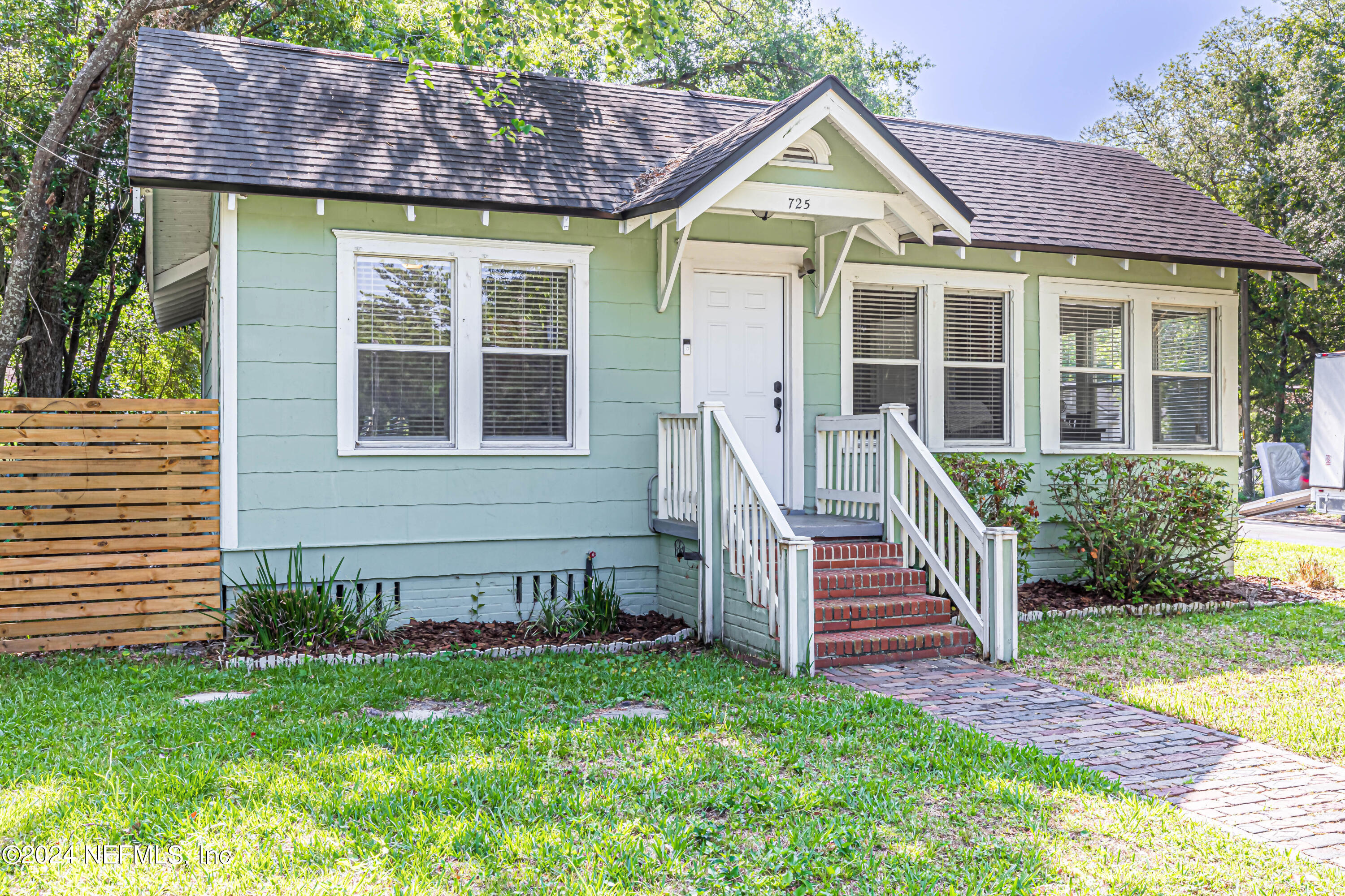 725 Cherokee Street Jacksonville, FL 32205 - Photo 3 of 41 a view of a house with a yard and plants