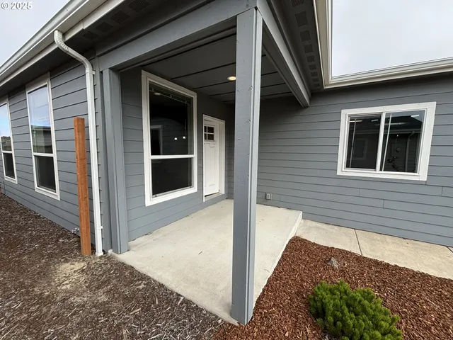 a view of front door of house