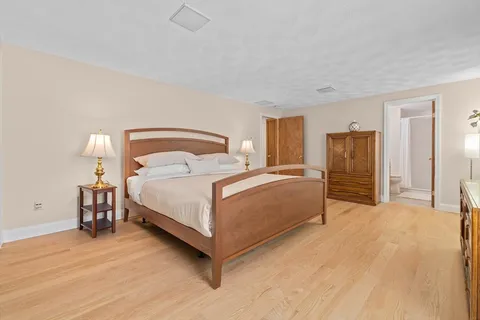 $875,000 | 196 Bartholomew Street, Peabody, MA 01960