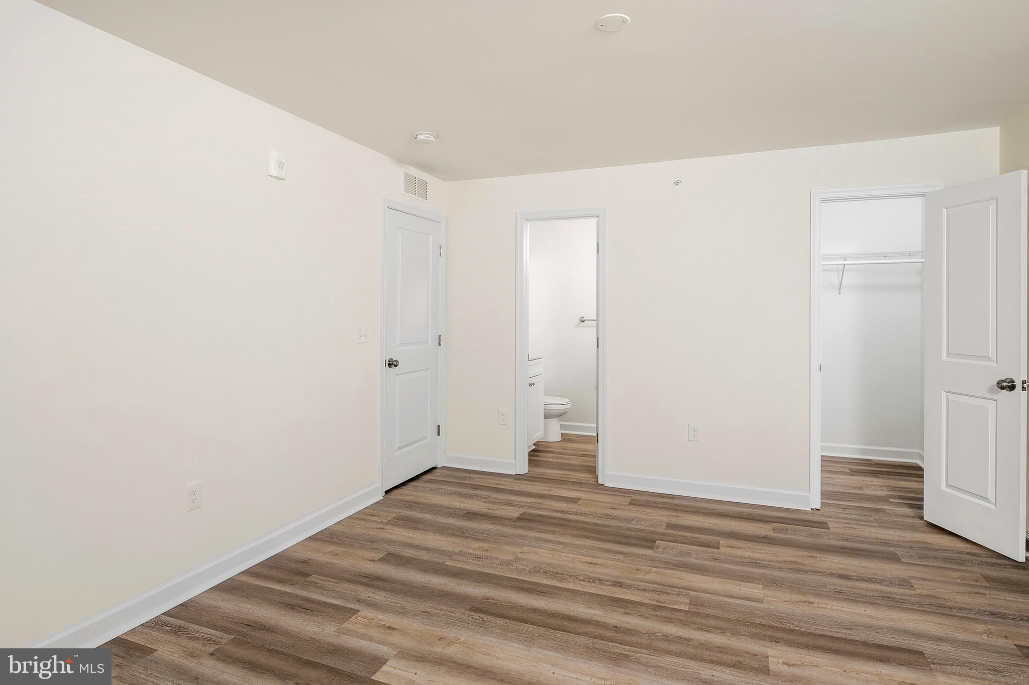 6335 Greenfield Road, Unit 1710 Elkridge, MD 21075 - Photo 17 of 20 Primary Bedroom (alt view)