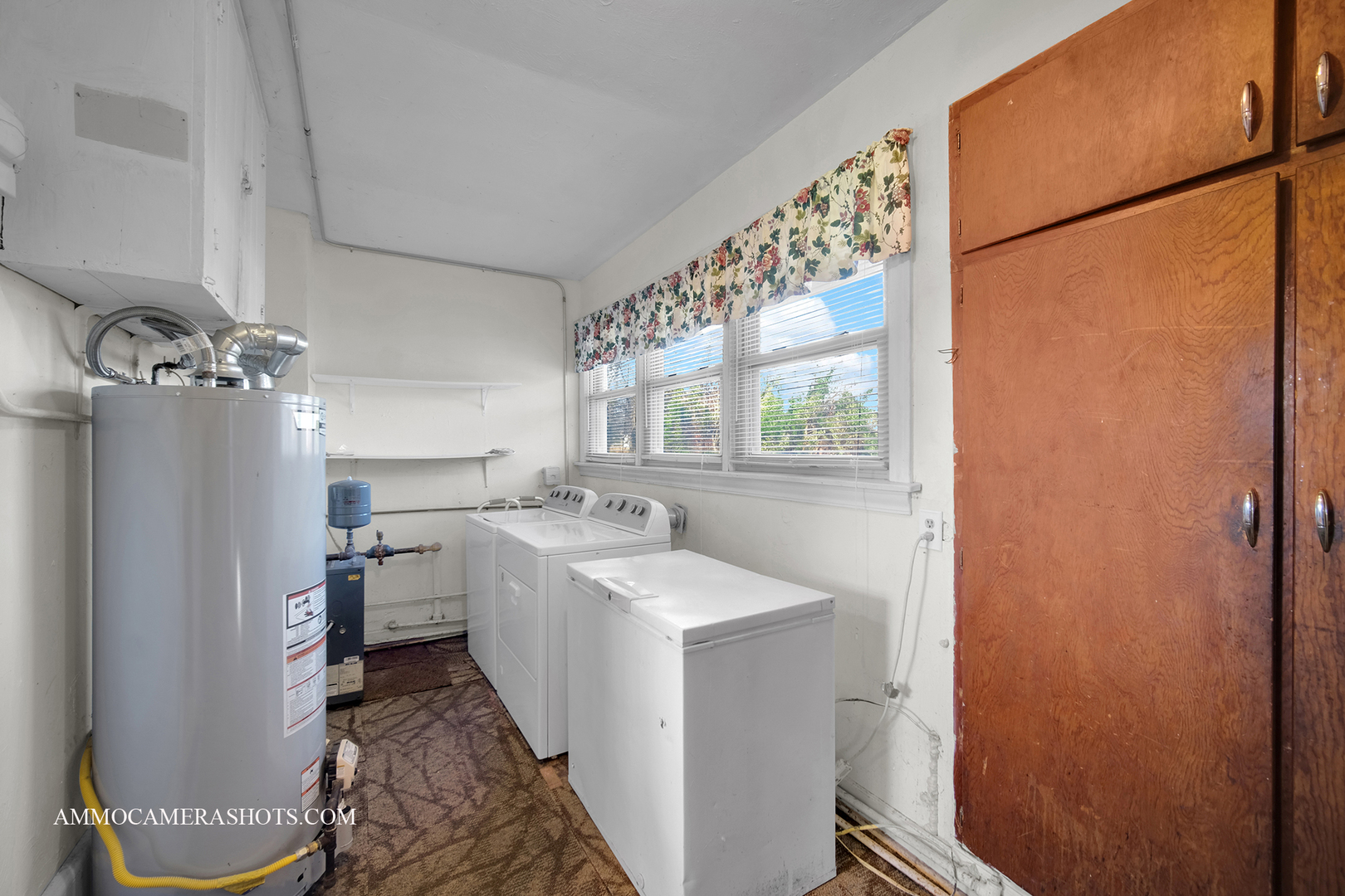 942 North Randall Road Aurora, IL 60506 - Photo 12 of 27 Gallery Image 12