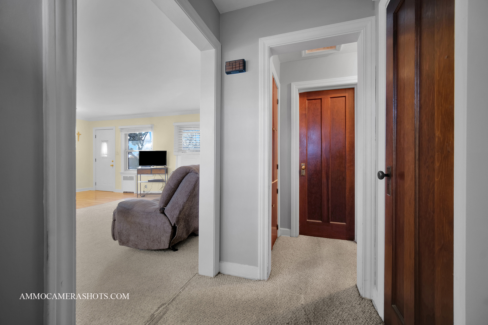 942 North Randall Road Aurora, IL 60506 - Photo 4 of 27 Gallery Image 4