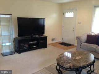 11203 Lombardy Road Silver Spring, MD 20901 - Photo 5 of 30 Living Room