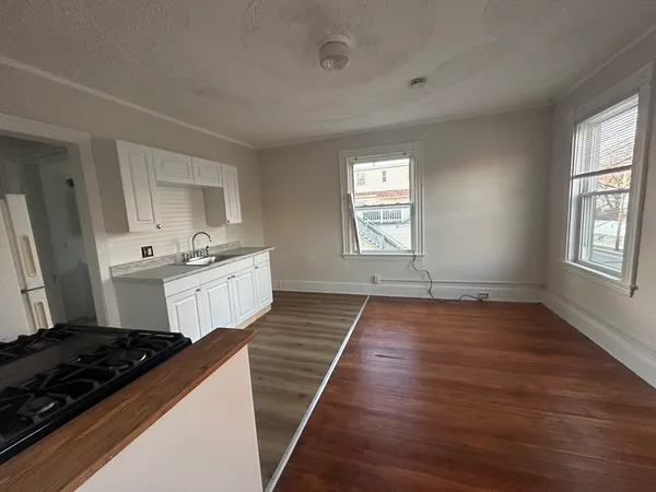 $1,850 | 26 North Main Street, Unit 4, Natick, MA 01760