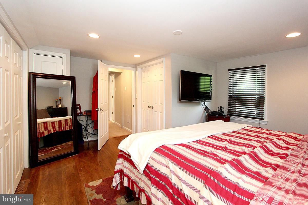 103 Adclare Road Rockville, MD 20850 - Photo 20 of 29 Bedroom