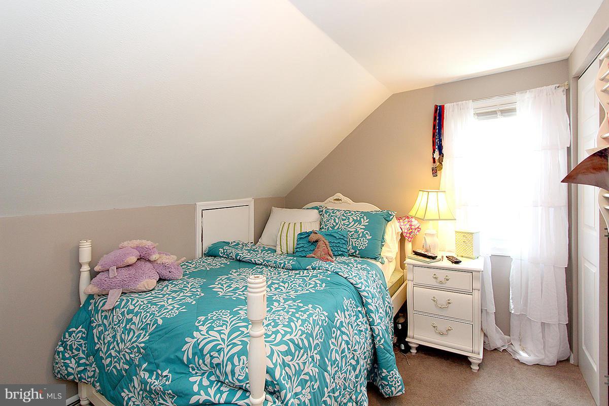 103 Adclare Road Rockville, MD 20850 - Photo 23 of 29 Bedroom