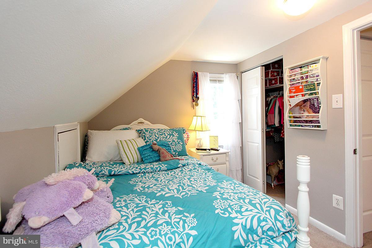 103 Adclare Road Rockville, MD 20850 - Photo 24 of 29 Bedroom