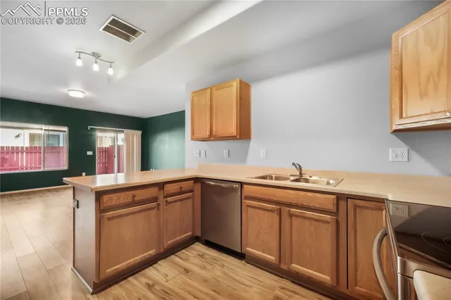 $313,500 | 812 Hailey Glenn View, Colorado Springs, CO 80916