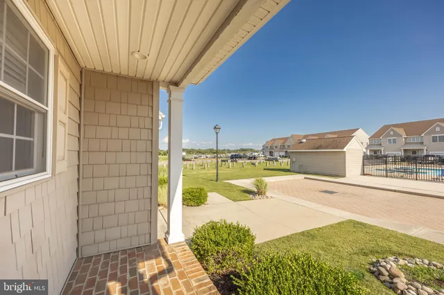 $279,900 | 111 Sunset Circle, Unit 111E, Crisfield, MD 21817