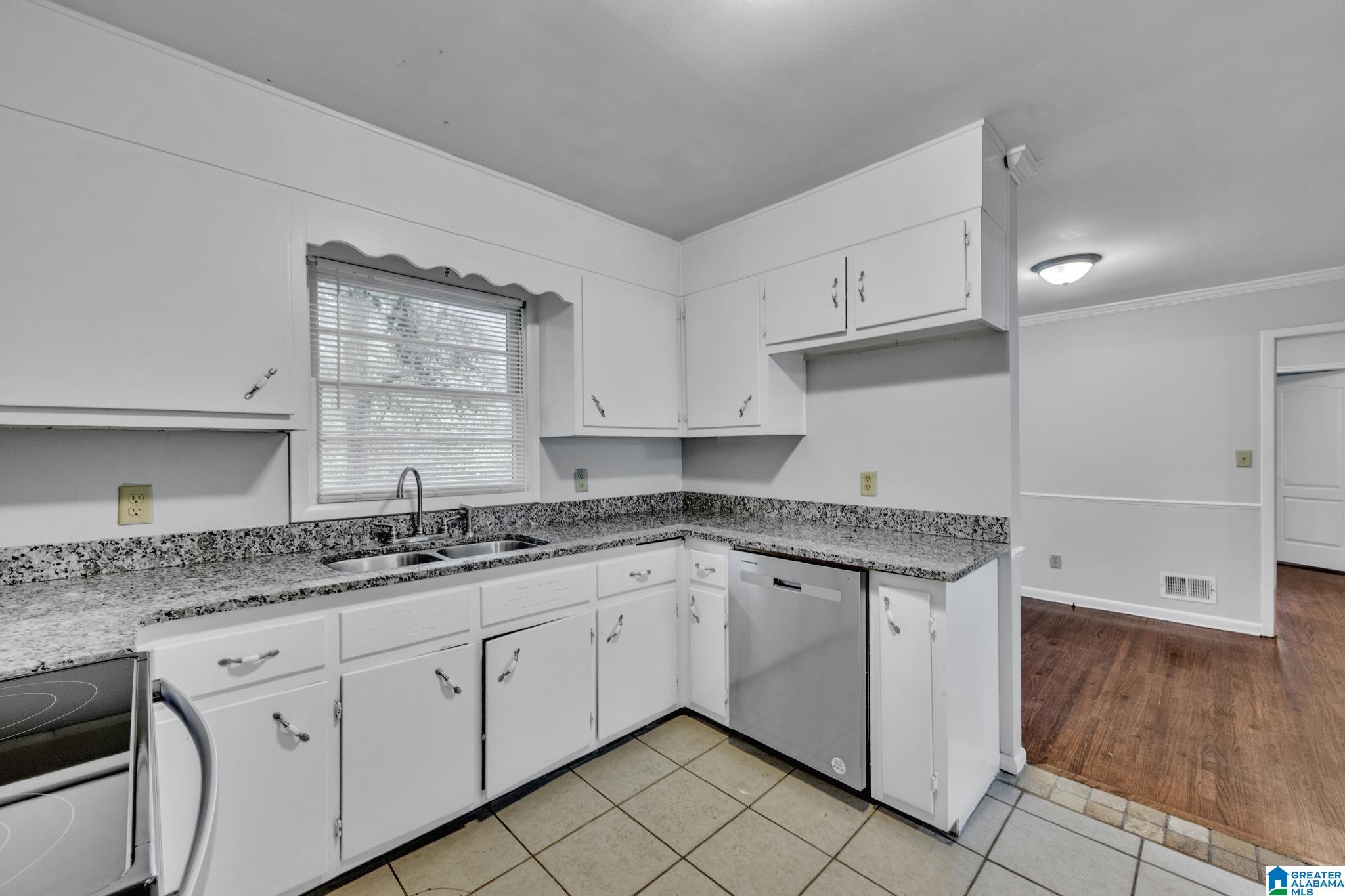 5843 Walnut Grove Road Birmingham, AL 35215 - Photo 7 of 29