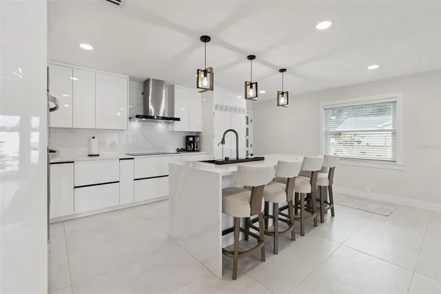 $599,000 | 7853 Sundown Drive North, St. Petersburg, FL 33709