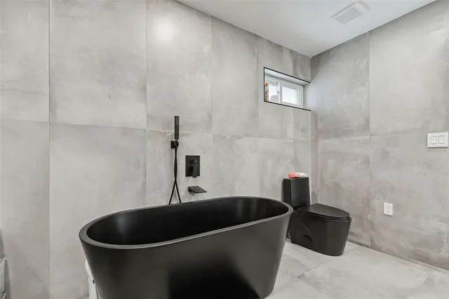 $599,000 | 7853 Sundown Drive North, St. Petersburg, FL 33709