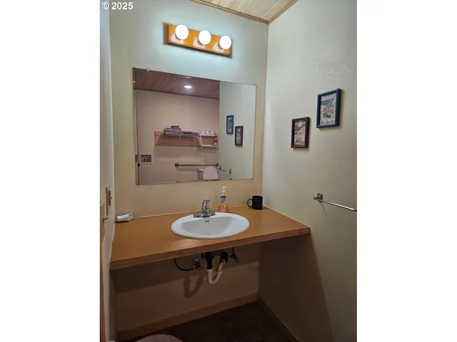 $150,000 | 970 2nd Street, North Powder, OR 97867