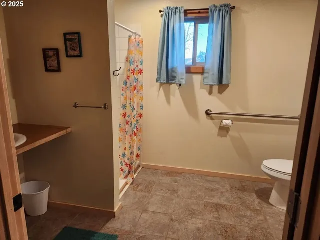 $150,000 | 970 2nd Street, North Powder, OR 97867